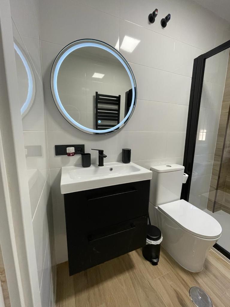 Casa Unifamiliar Apartman Sevilla Kültér fotó